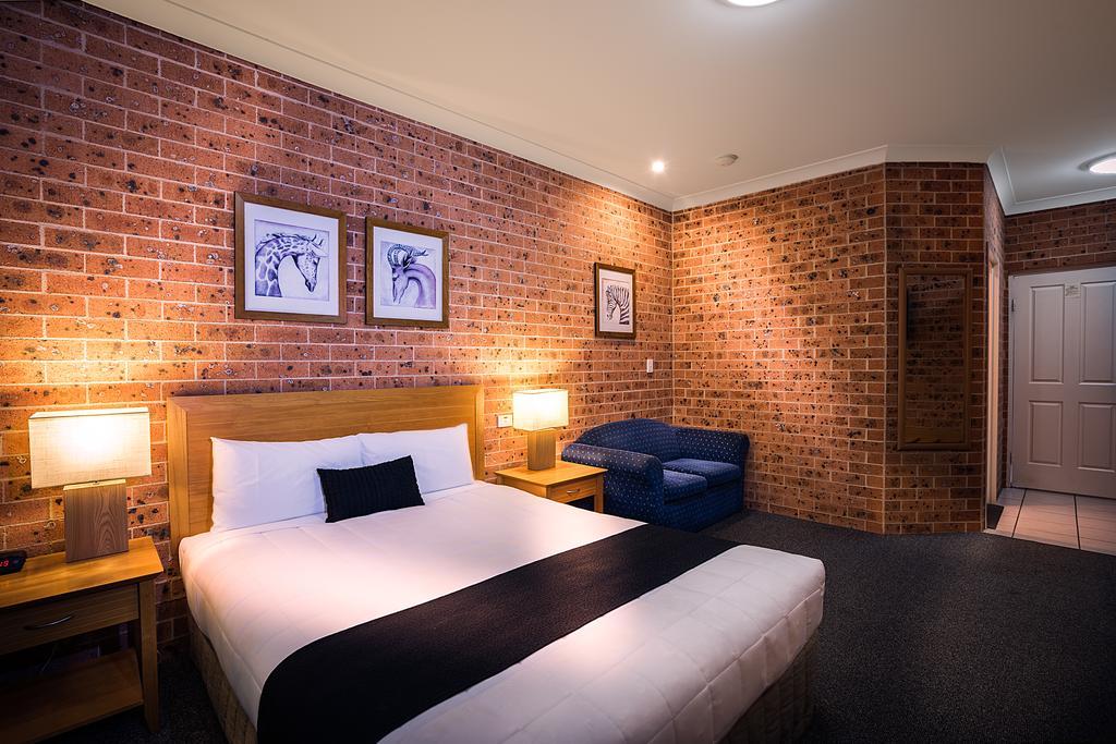Akuna Motor Inn And Apartments Dubbo Extérieur photo