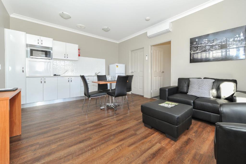 Akuna Motor Inn And Apartments Dubbo Chambre photo