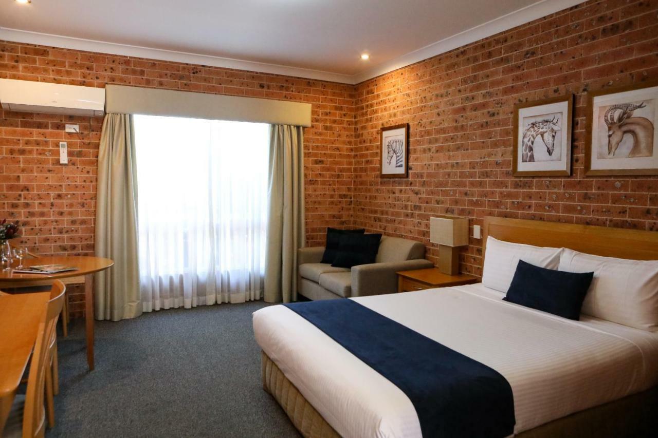 Akuna Motor Inn And Apartments Dubbo Extérieur photo