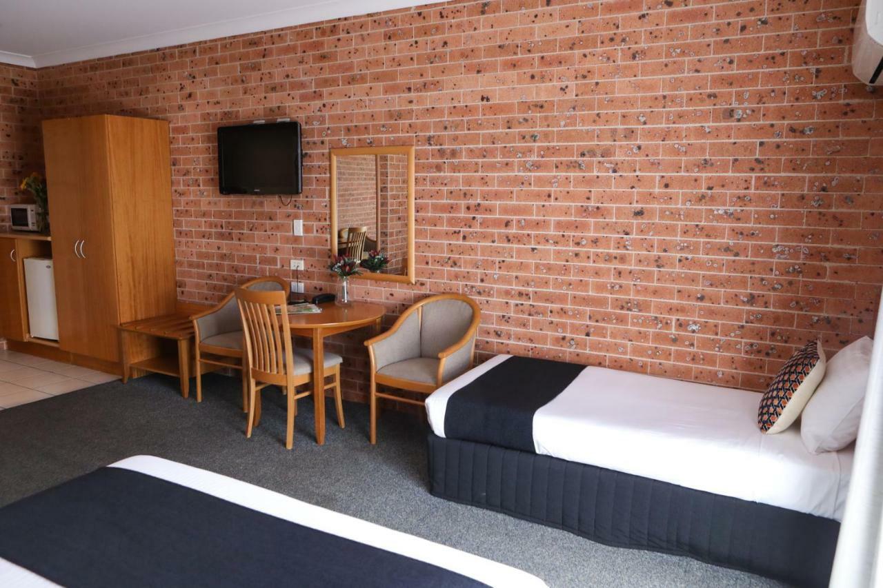 Akuna Motor Inn And Apartments Dubbo Extérieur photo